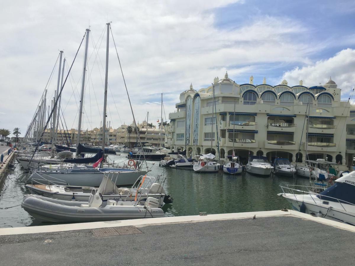 Magnificent Port-Beach 5* Luxury Residence Benalmádena Kültér fotó