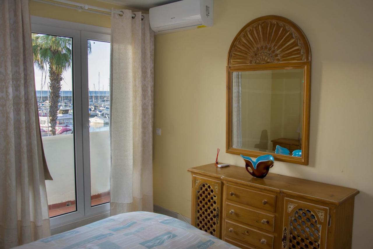Magnificent Port-Beach 5* Luxury Residence Benalmádena Kültér fotó
